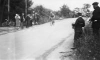 AB193