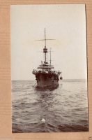 AC323