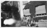 AE118