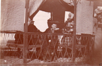 AG085