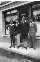 AK958