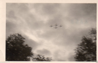 AM165