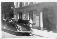 AM384