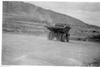 AM563