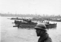 AO044