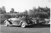 AQ858