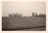 BK587