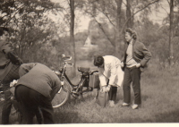 BN893