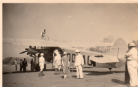 BO943