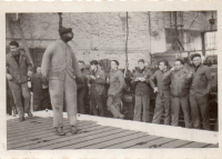 BQ566