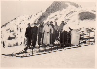 BZ175