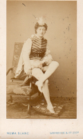 CDV6733