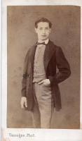 CDV8383