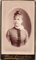 CDX1892