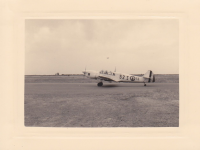 CI877