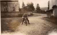 CL683