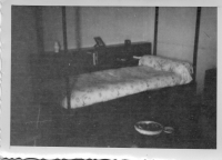 DD945
