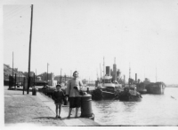 DE522