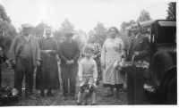 DG879