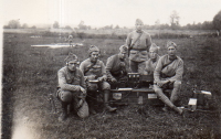 DG973