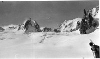 DH683