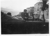 DH821