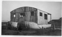 DK044
