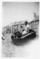 DK329