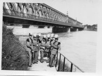 ED839