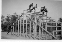 EE235