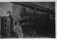 EG812