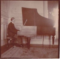 NF021